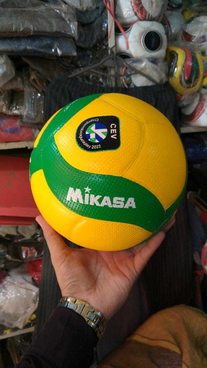 Mikasa V200W-CEV Official Volleyball (Size 4)